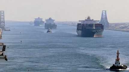  Suez canal