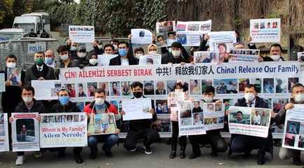  Uyghurs protest outside Chinese embassy