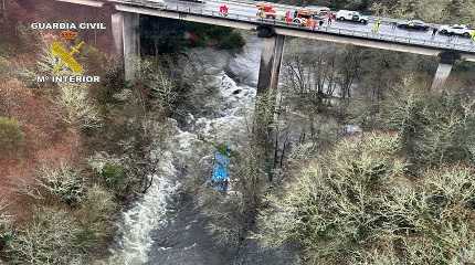 passenger bus plunged off a bridge