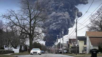 black plume rises over East Palestine