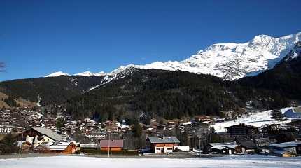 French Alpine resort