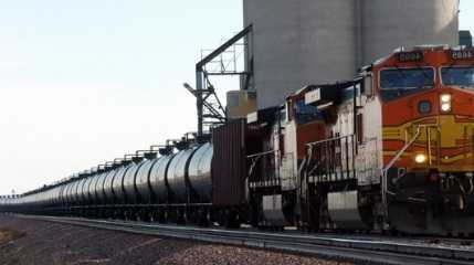 Oil train