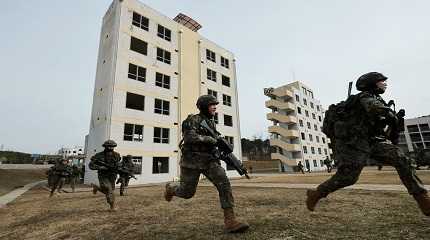 South Korean soldiers