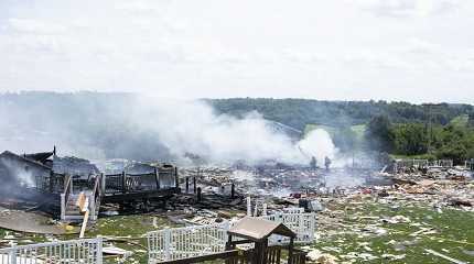 explosion destroys 3 structures