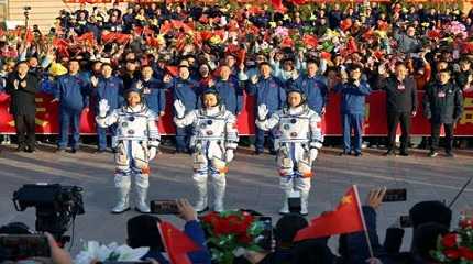 Chinese astronauts