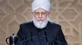  Mirza Masroor Ahmad