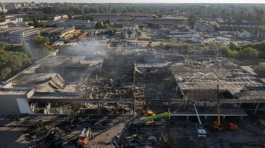 shopping center burned after a rocket attack