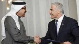 Yair Lapid n Abdullatif Bin Rashid Al Zayani