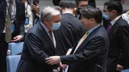 Hayashi Yoshimasa and Antonio Guterres