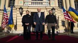 Joe Biden with Volodymyr Zelenskyy and Olena Zelenska