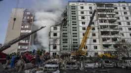 Russian attack at a residential building in Uman