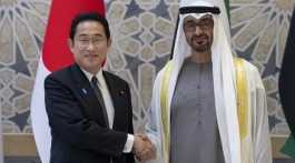 Fumio Kishida n Mohammed bin Zayed Al Nahyan