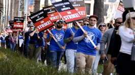 workers strike in Los Angeles