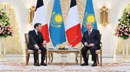 Kassym Jomart Tokayev and Emmanuel Macron