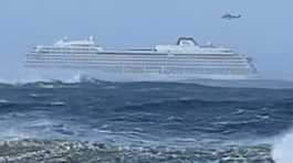 cruise ship